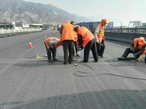 涧西道路桥梁病害治理